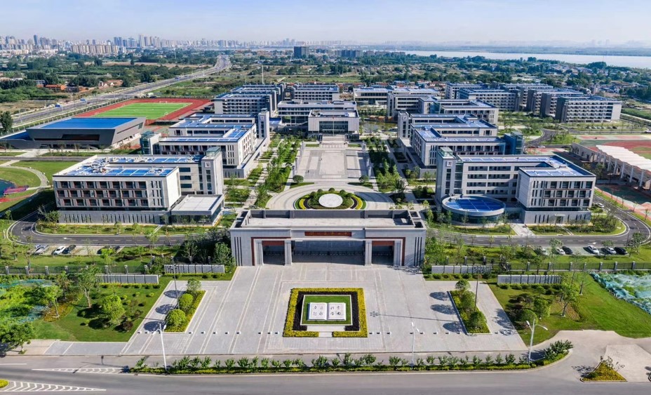 襄陽四中遷建項(xiàng)目工程(魯班獎)